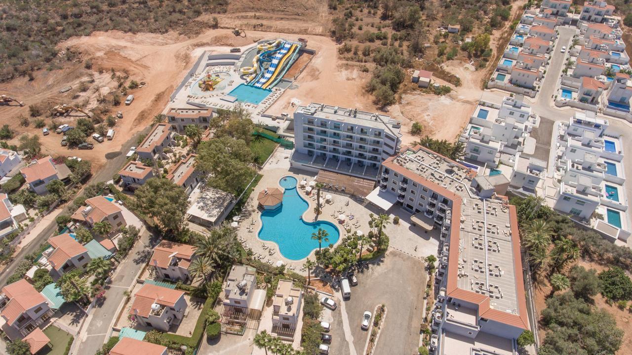 פרוטאראס Narcissos Waterpark Resort מראה חיצוני תמונה